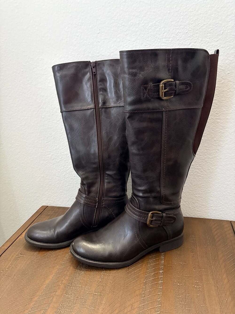 Baretraps Brown Tall Riding Boots